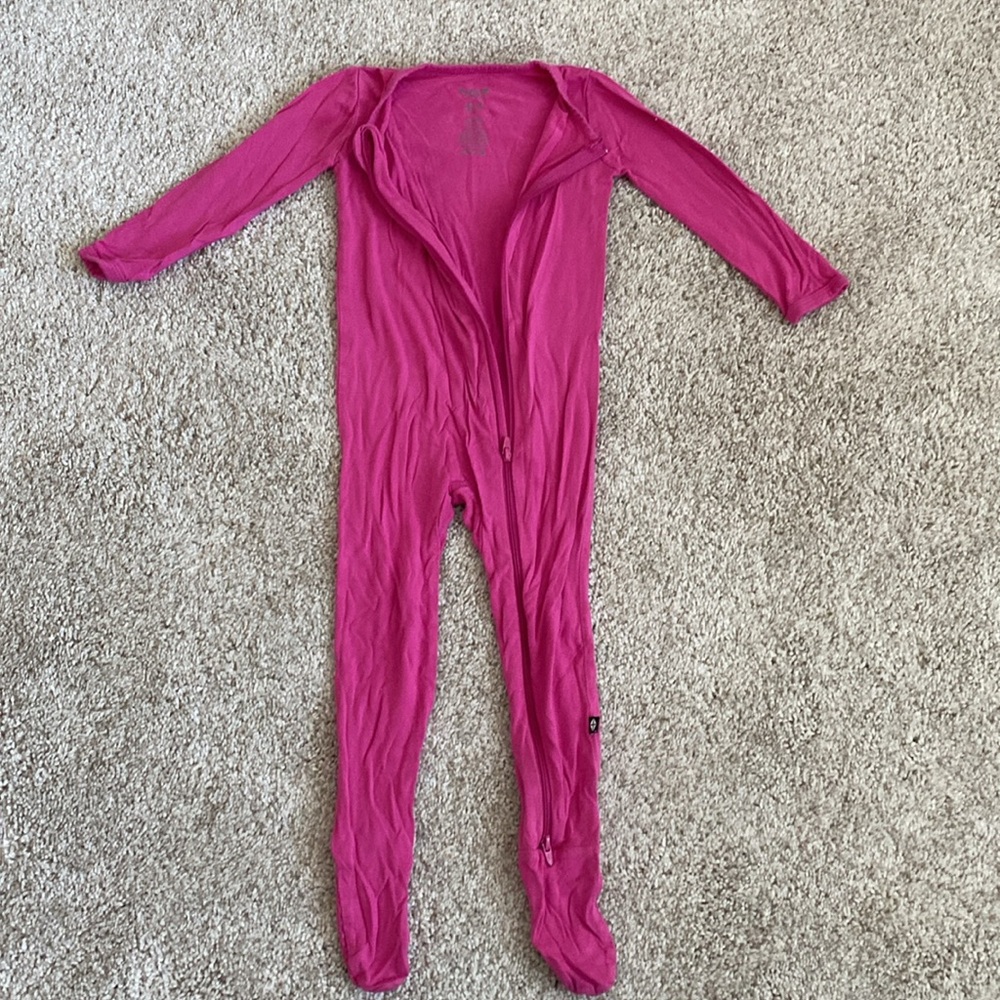 Kyte Baby bamboo footies - 18-24
